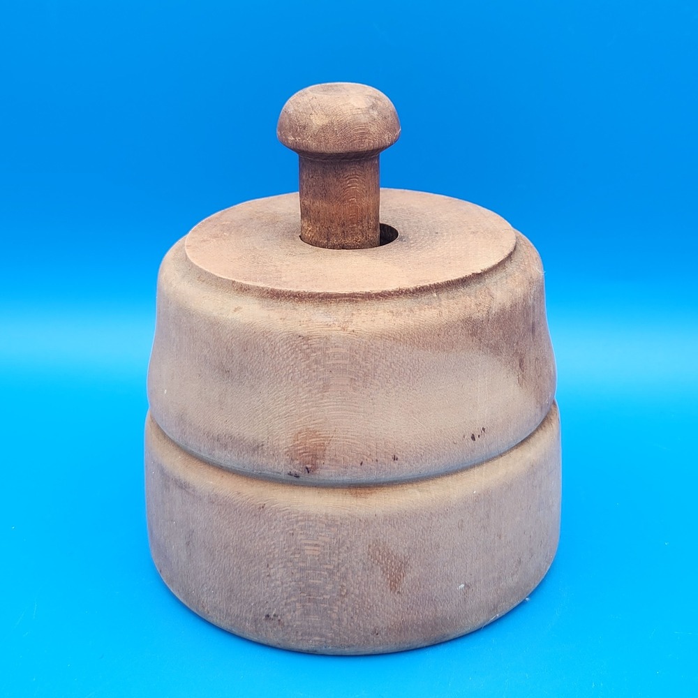 Vintage Wooden‎ Plunger Style Butter Press w/Leaf Design
